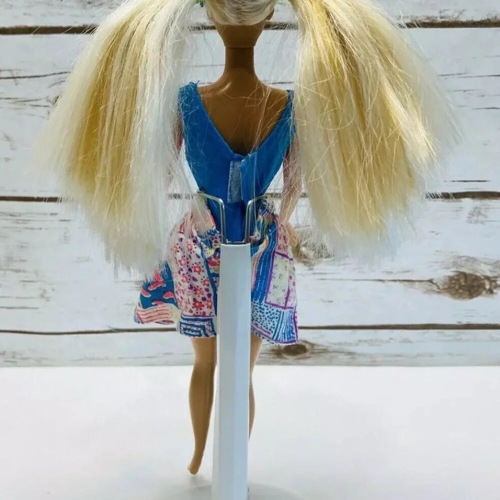 MATTEL BARBIE Blonde Hair Blue Eyes Bodysuit Skirt Outfit 12" Tall - Picture 4 of 13
